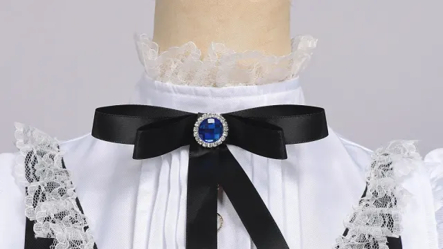 Entretien et stockage des costumes : velours, dentelle, sequins et cotte de mailles