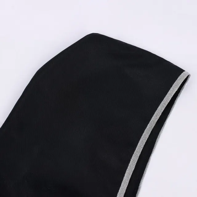 detalle de Capa vikinga con capucha para adultos, disfraz cosplay renacentista medieval 13