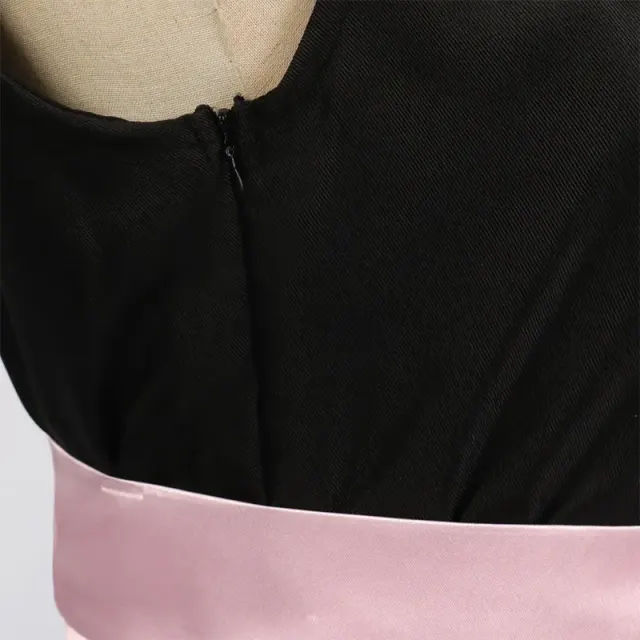 detalle de Vestido de camarera bávaro de Oktoberfest para Halloween, cosplay y escenario 15