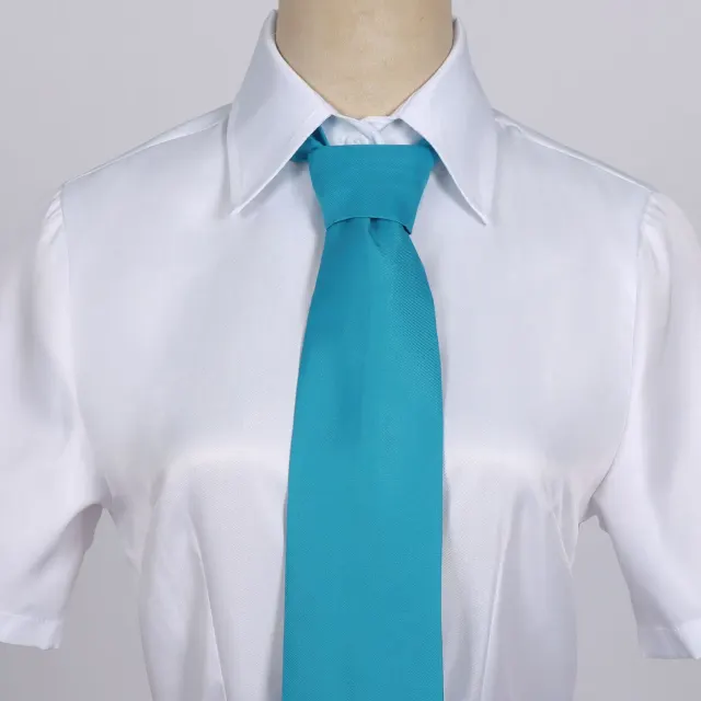 detalle de Disfraz cosplay de Koy de Blue Archive para Halloween y escenario 19