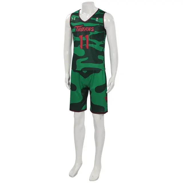 Ensemble cosplay avec maillot de l'équipe Goat Will Vine City Thorn détail 7