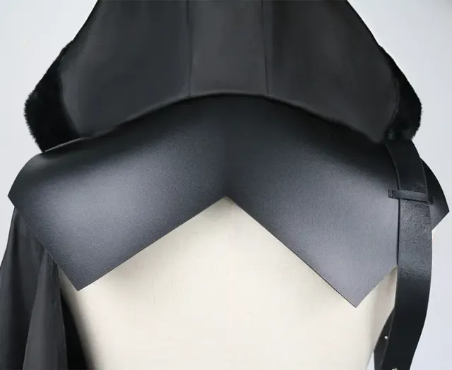 Costume cosplay gothique de faucheuse vampire avec cape à une épaule détail 7