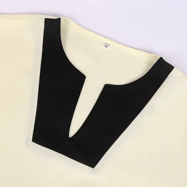 detalle de Camisa de manga corta con abertura, estilo gótico medieval y renacentista 5