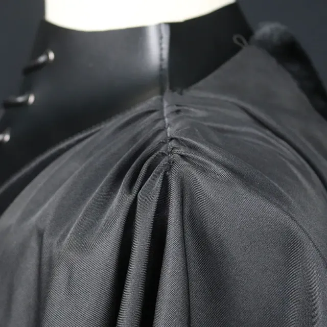 Halloween-Kapuzenrobe Cosplay-Kostüm, mittelalterlicher Fantasy-Umhang Detail 2