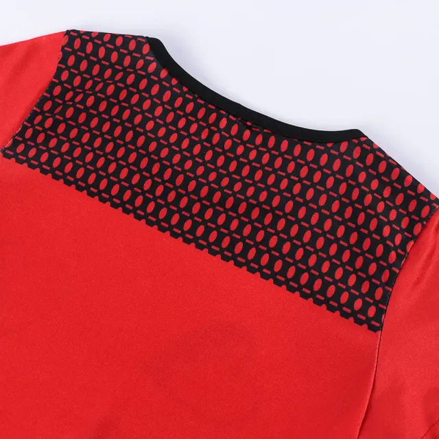detalle de Disfraz cosplay infantil de la Reina de Corazones para Halloween 18
