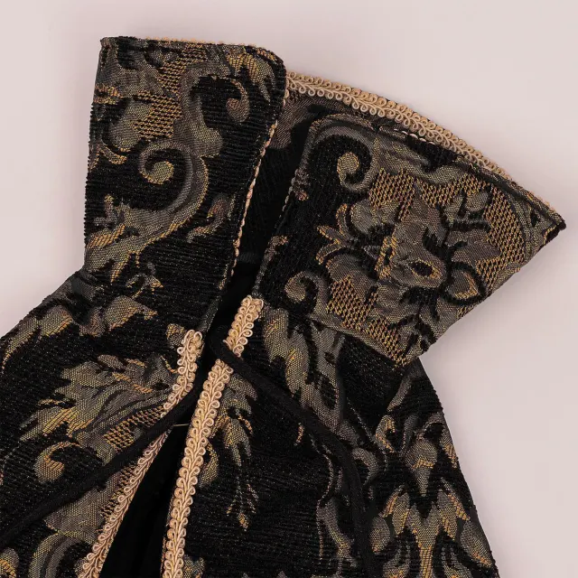 Cape cosplay demi-épaule de roi Tudor médiéval Renaissance détail 12