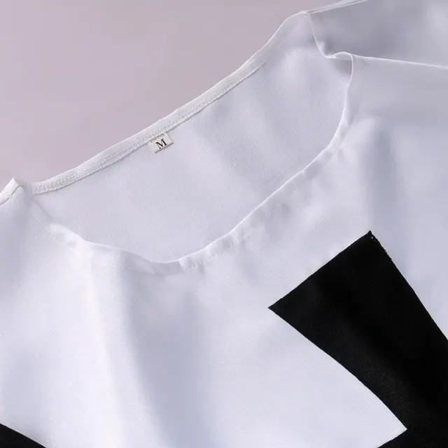 Robe cosplay de chevalier templier médiéval pour la scène et les soirées détail 4