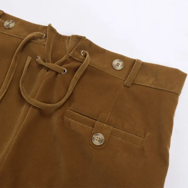 detalle de Pantalón con tirantes bávaro de Oktoberfest para hombre para escenario y fiesta 24