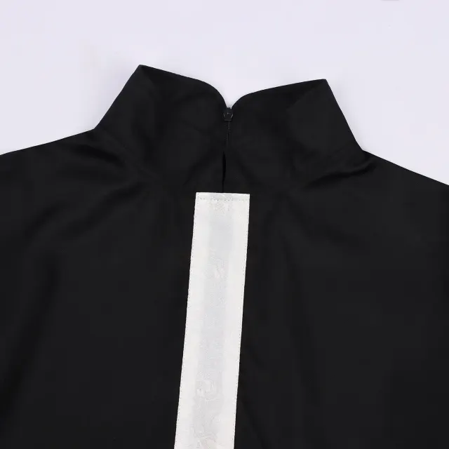 Tudor-Renaissance-Prinz-Kostüm für Herren mit Umhang in Schwarz Detail 7