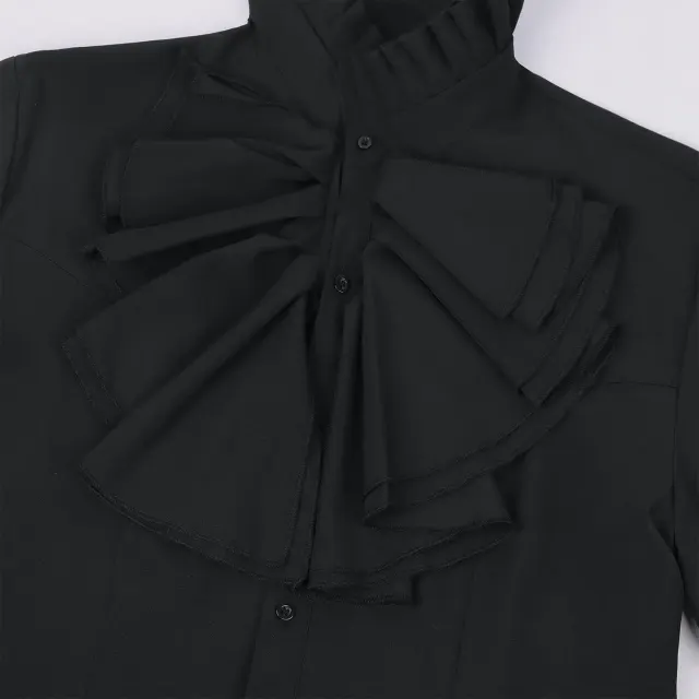 Chemise cosplay vampire gothique à col montant et volants pour homme détail 4