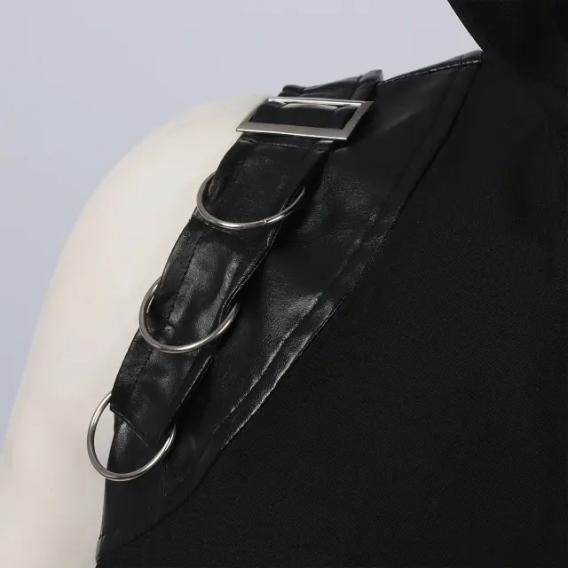 Gilet médiéval punk sans manches à capuche et lacé pour homme détail 6