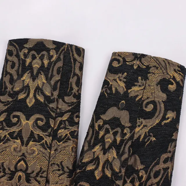 detalle de Chaqueta cosplay con cuello alto de estilo corte Tudor del Renacimiento para hombre 8