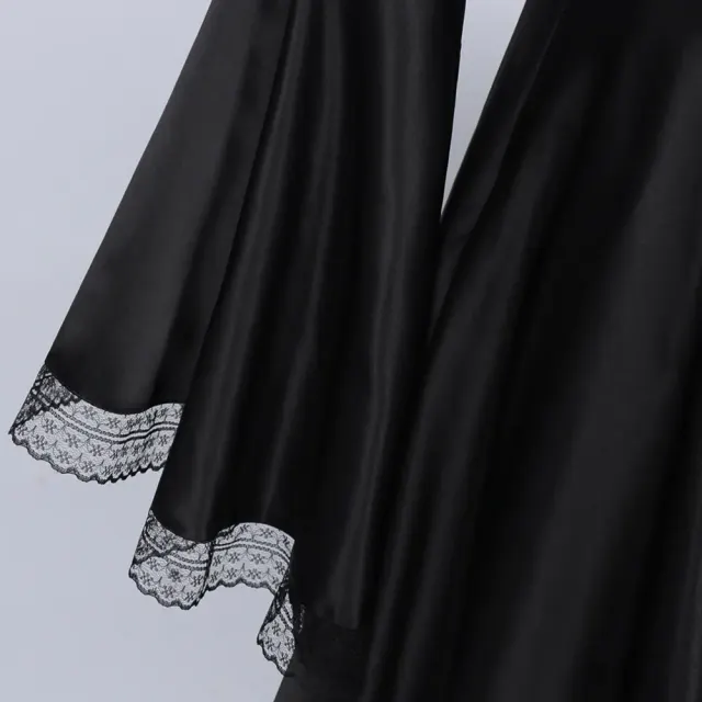 Plus Size Medieval Gothic Hooded Witch Dress for Renaissance Cosplay detail 3