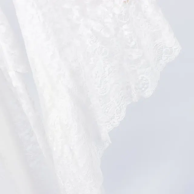 detalle de Vestido de corte de encaje victoriano con mangas acampanadas para cosplay 11
