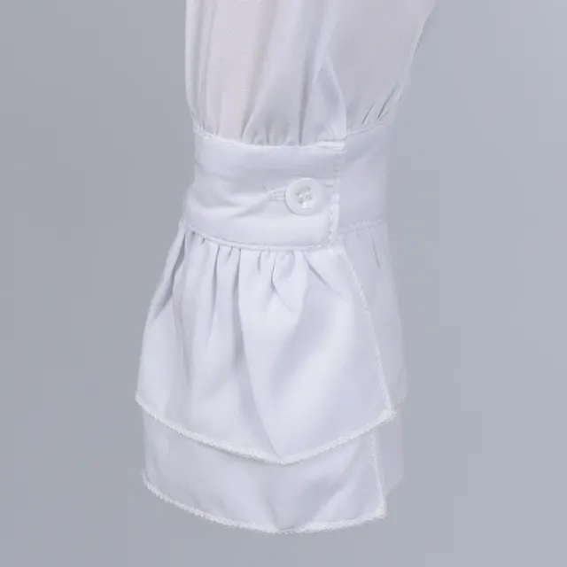 Ensemble victorien pour femme avec blouse à col montant à volants et jupe longue détail 4
