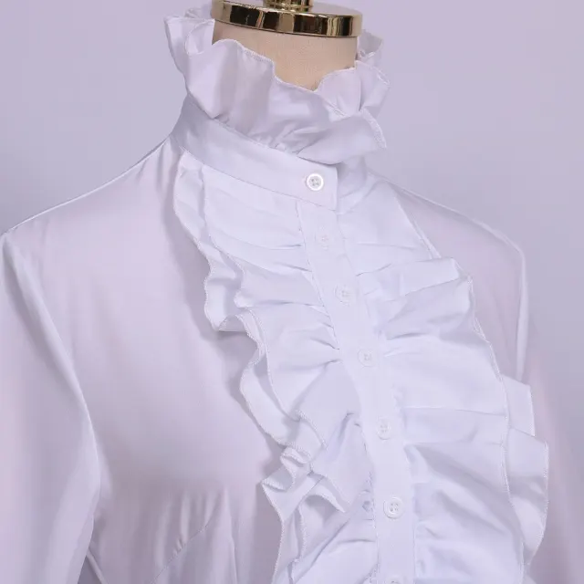 Ensemble victorien pour femme avec blouse à col montant à volants et jupe longue détail 17