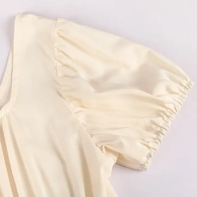 detalle de Vestido cosplay medieval de Bridgerton con cintura alta y manga corta para mujer 5