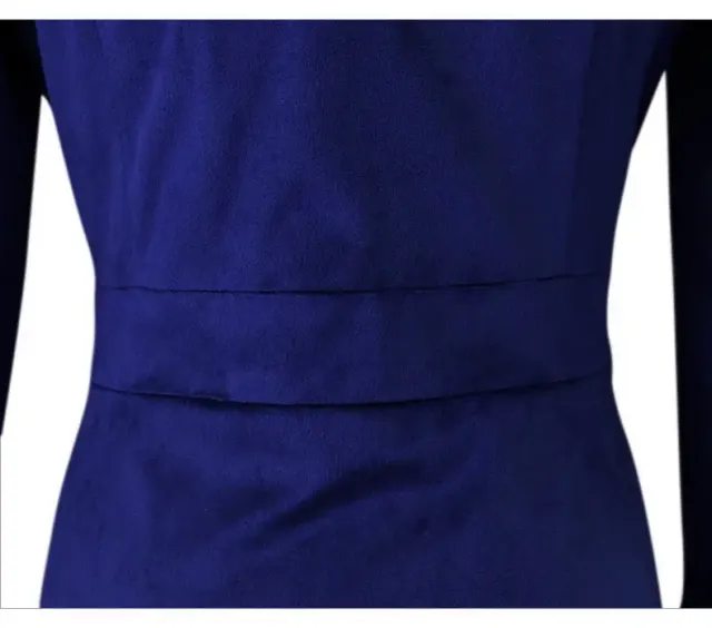 Damen-Samt-Langmantel im Mittelalter-Stil für Weihnachts-Cosplay Detail 13