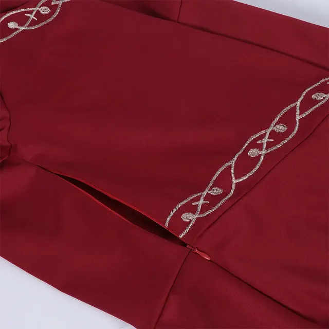 Women's Medieval Color-Block Court Dress with Flared Sleeves detail 5